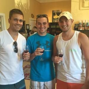 Meet your Posher, Deejay